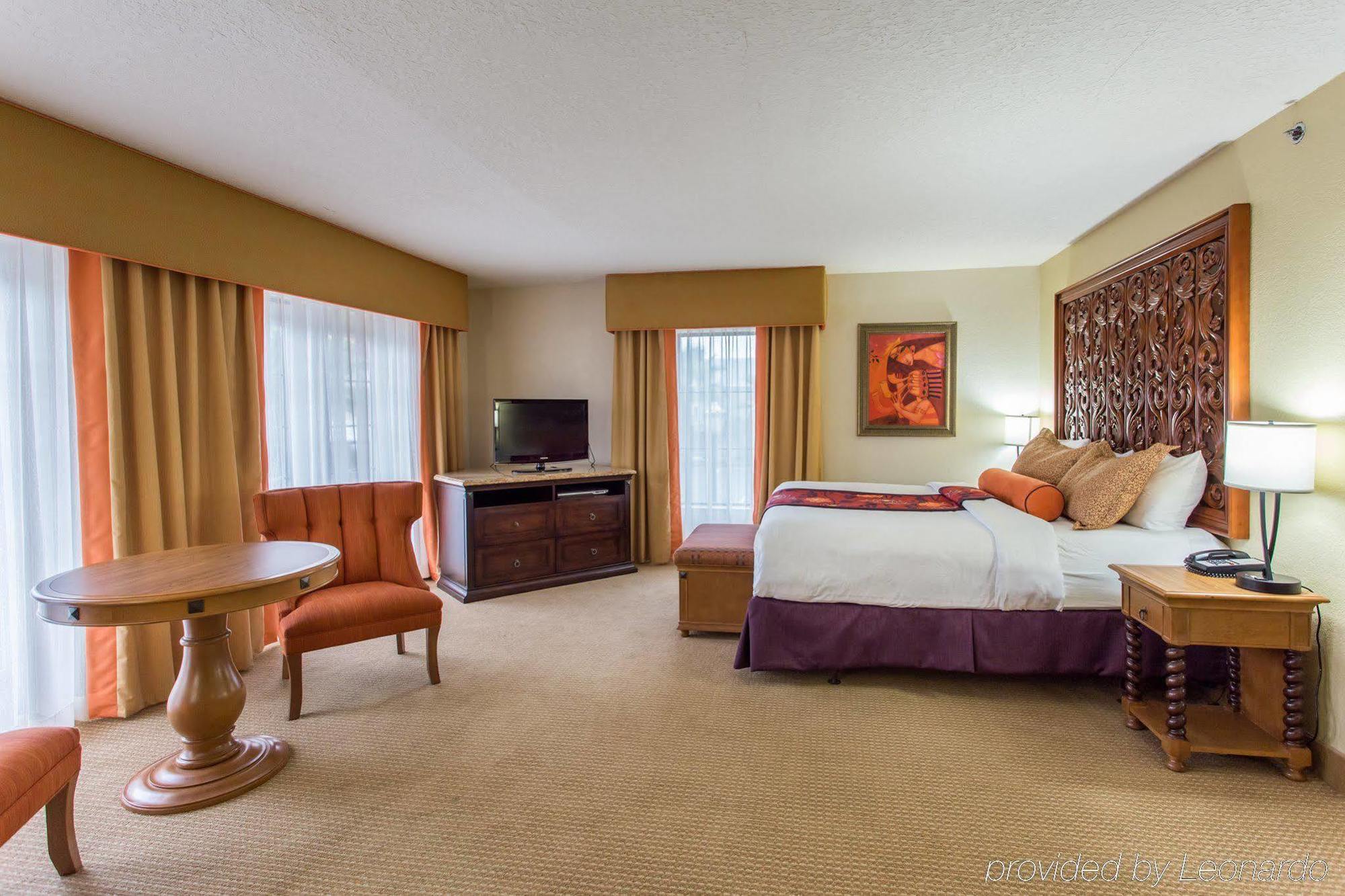Castillo Real Hotel 3*