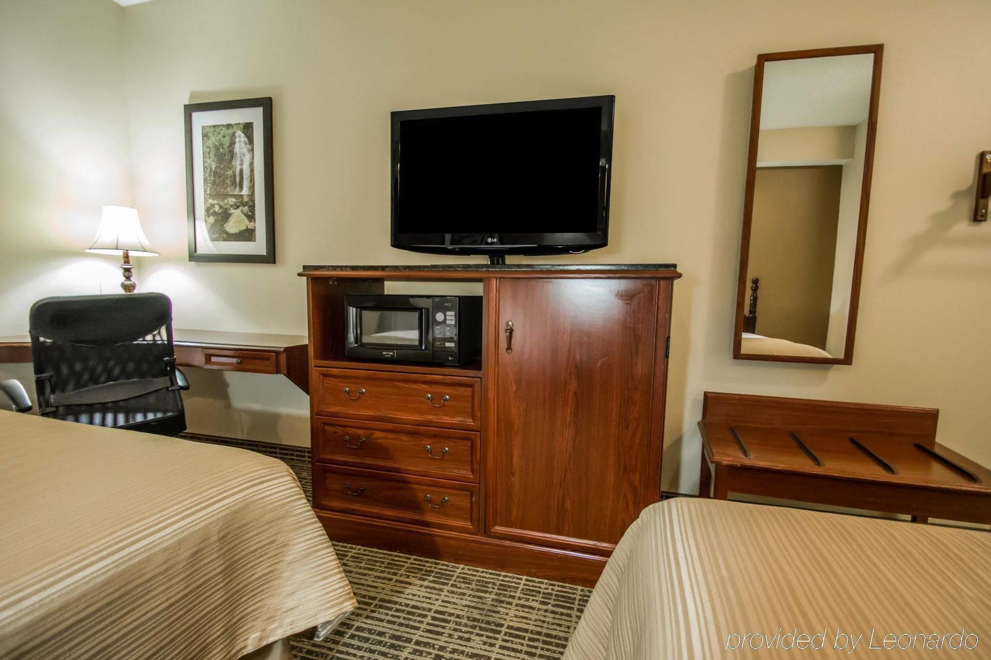 Quality - Melbourne I-95 Inn 2*