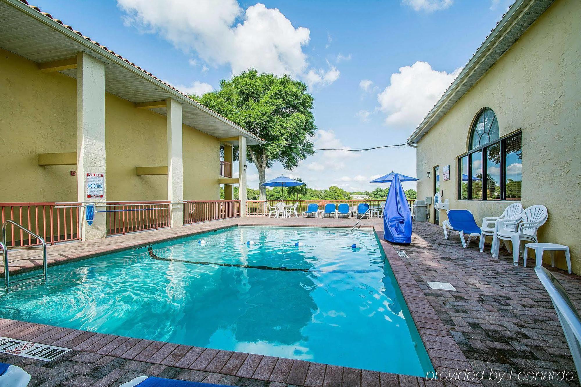 Quality & Mt Dora North Hotel