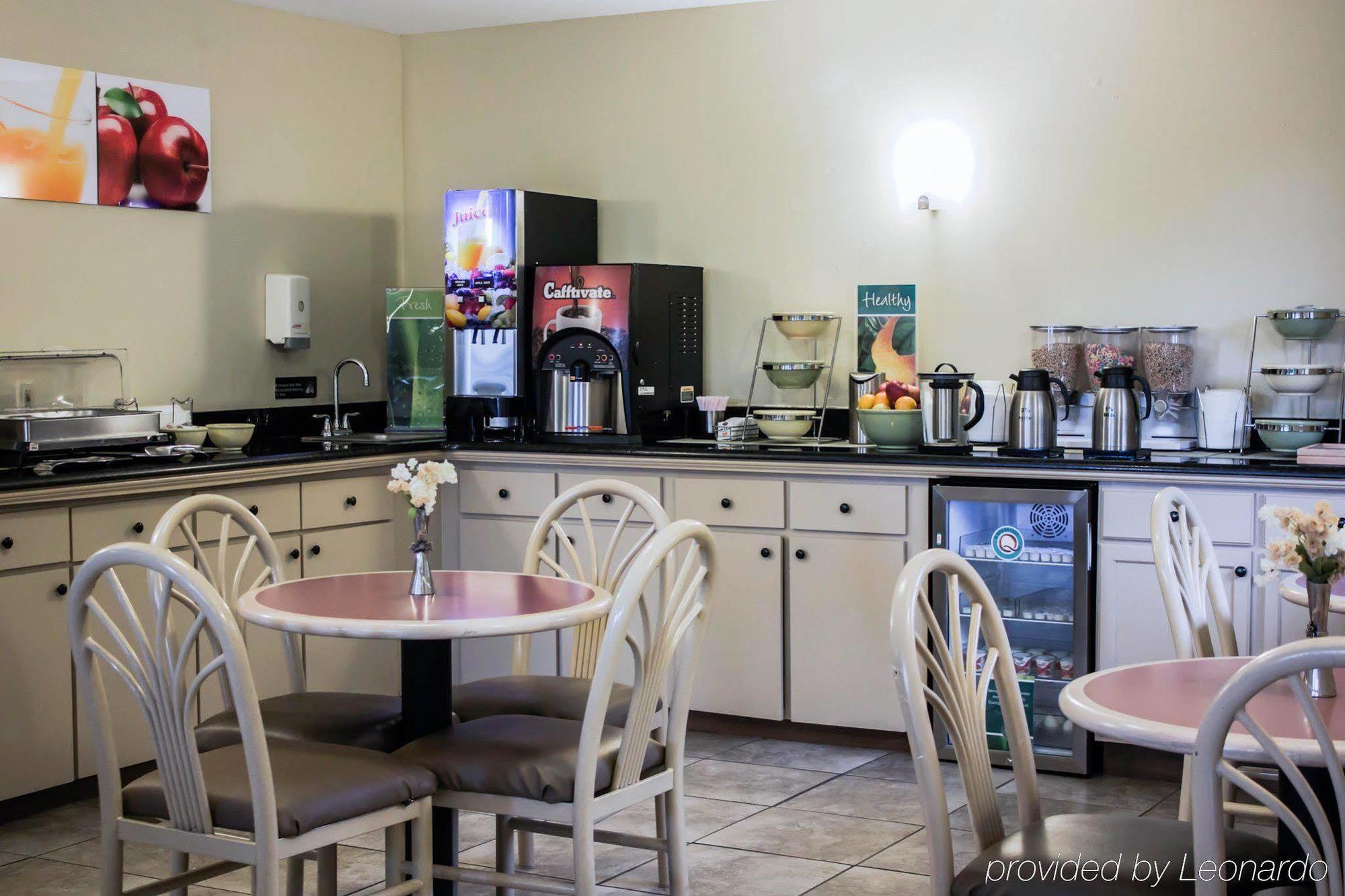 Quality & St Augustine Area Hotel 2*