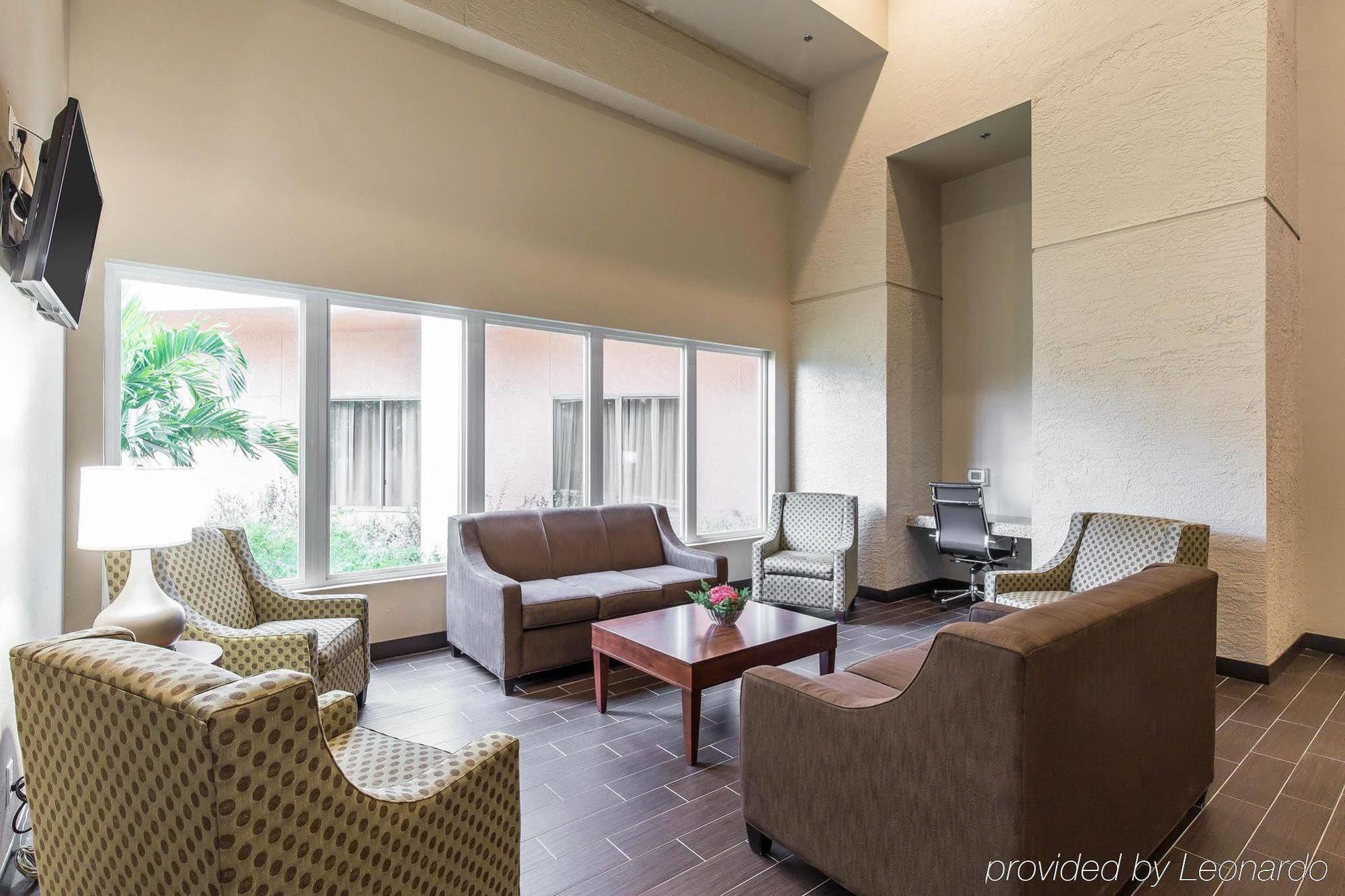 Tollgate Naples