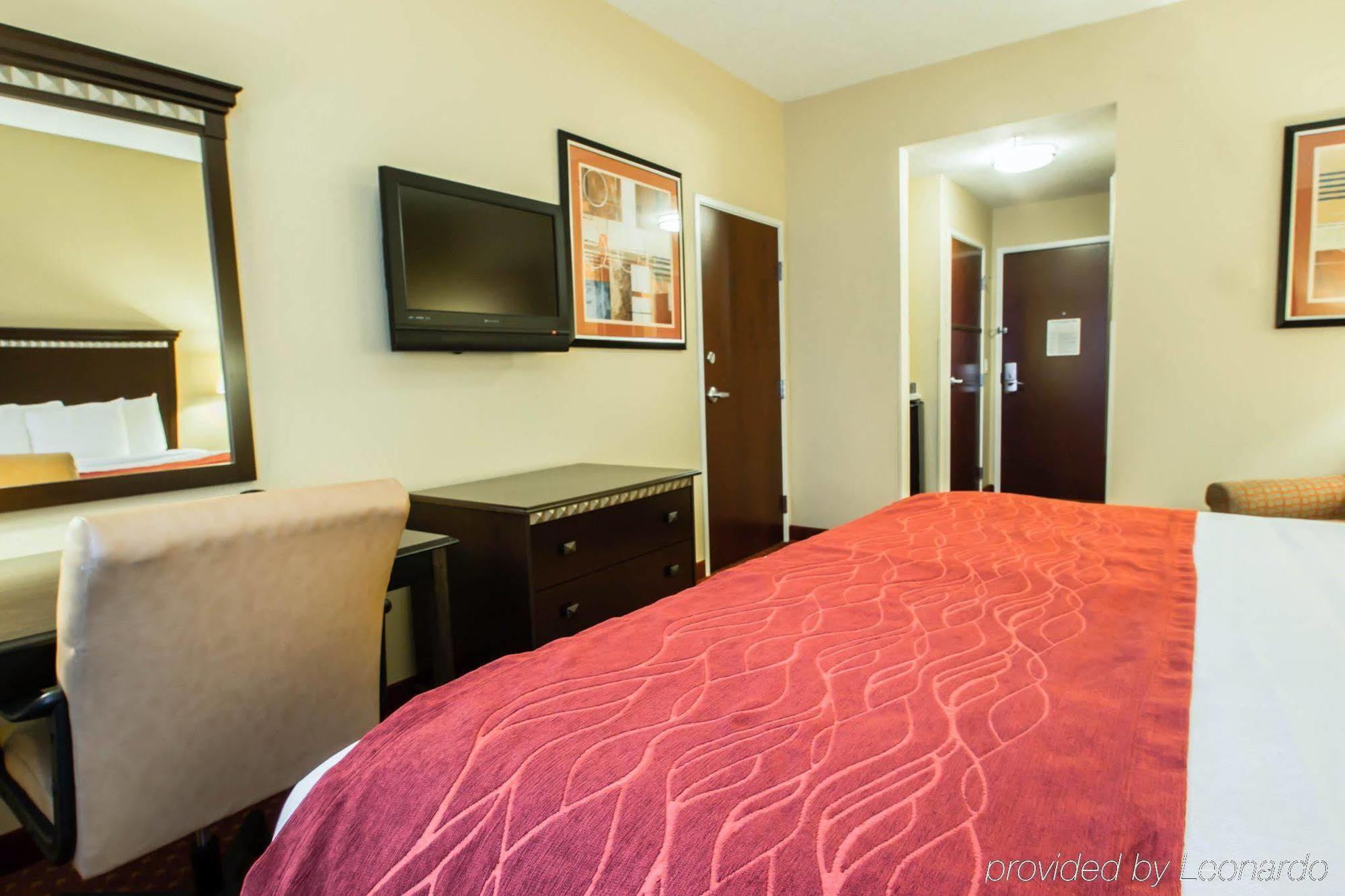 Comfort & Maingate South Hotel Davenport