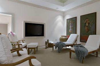 Hilton Grand Vacations Club Regency Hotel 4*