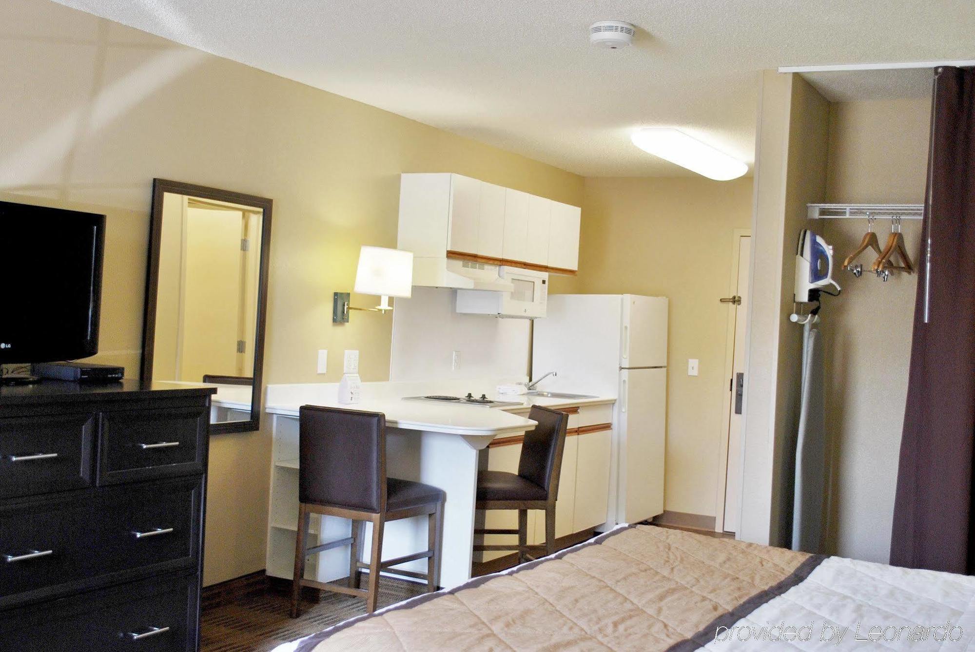 Extended America Select - Orlando - Southpark - Equity Row Hotel