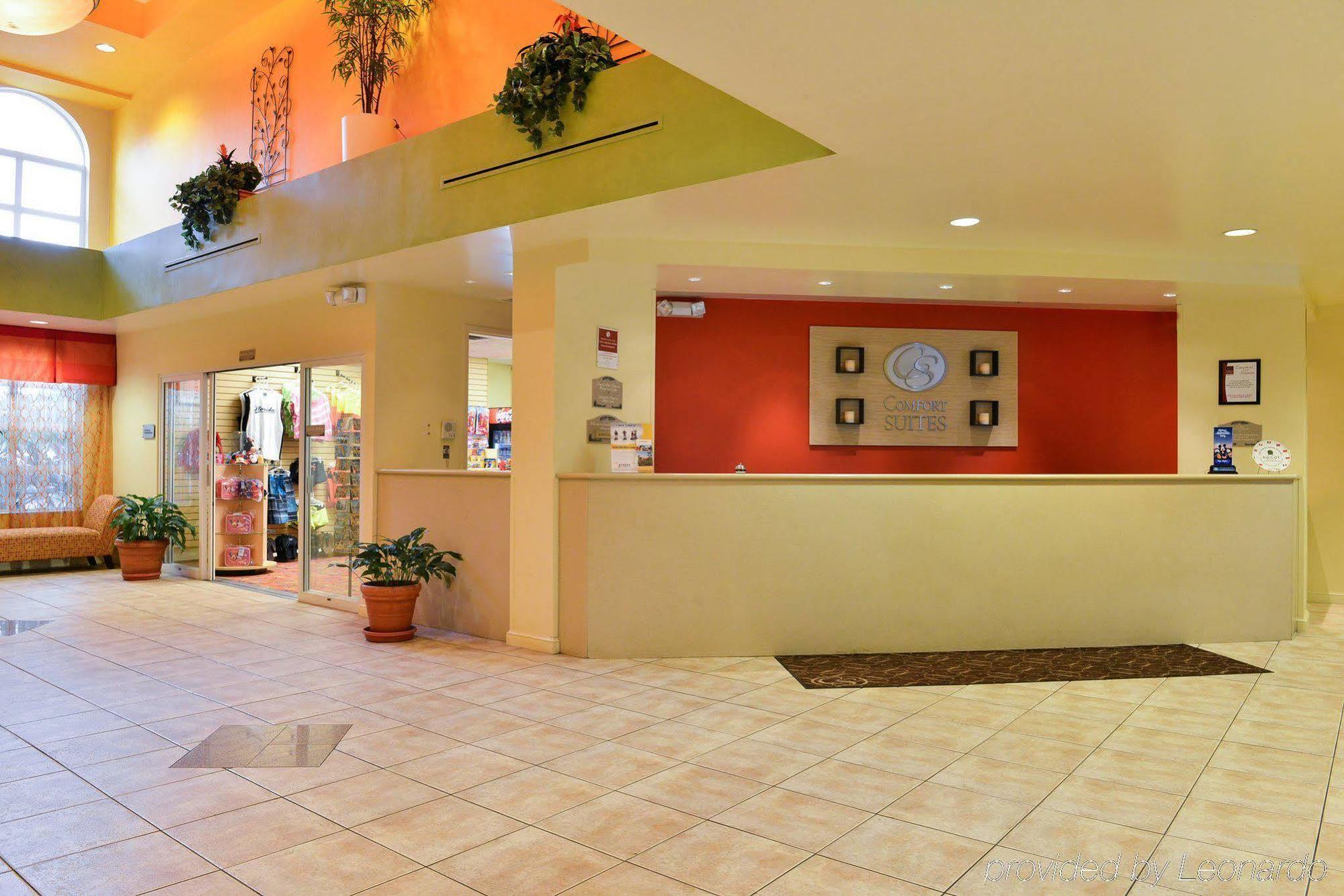 Hotel Comfort Maingate East Celebration