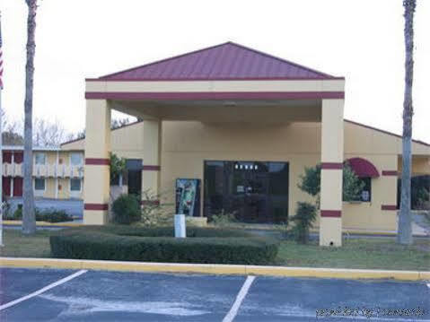 Budget Mount Dora