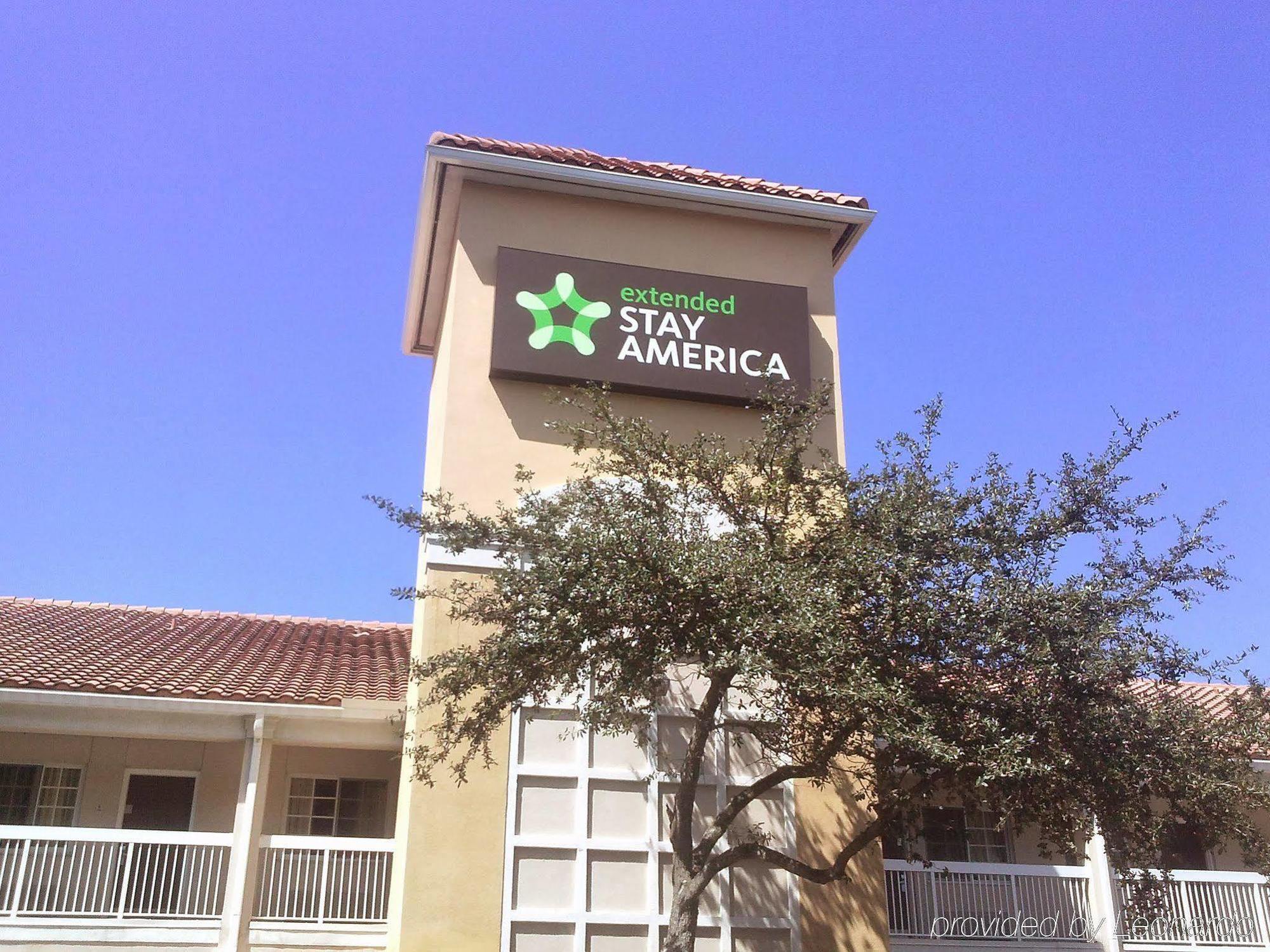 Extended America - Miami - Airport - 2*