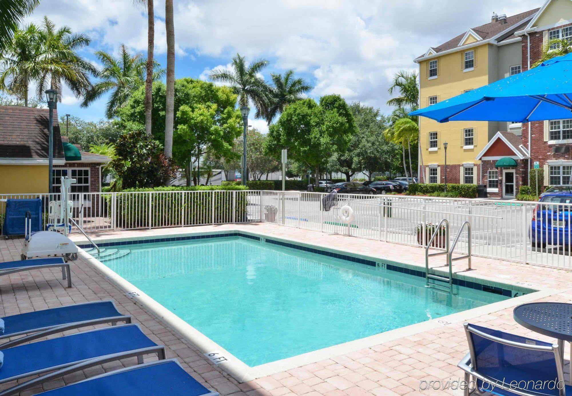 Towneplace Miami West Area Hotel Doral