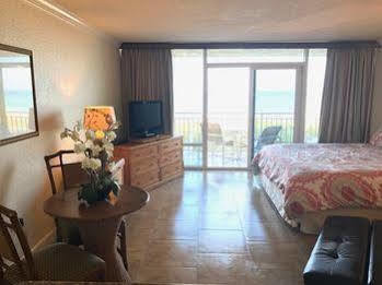 Club Bamboo South - Bradenton Hotel Bradenton Beach