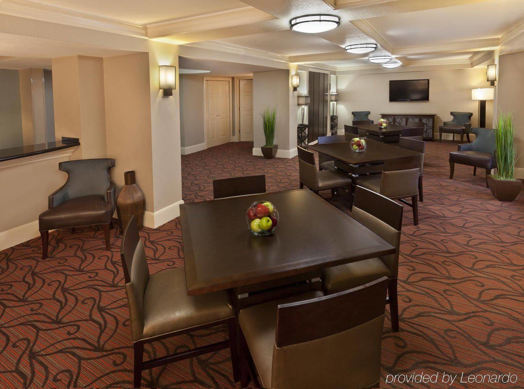 Hotel Rosen Centre Orlando Convention Center 3*