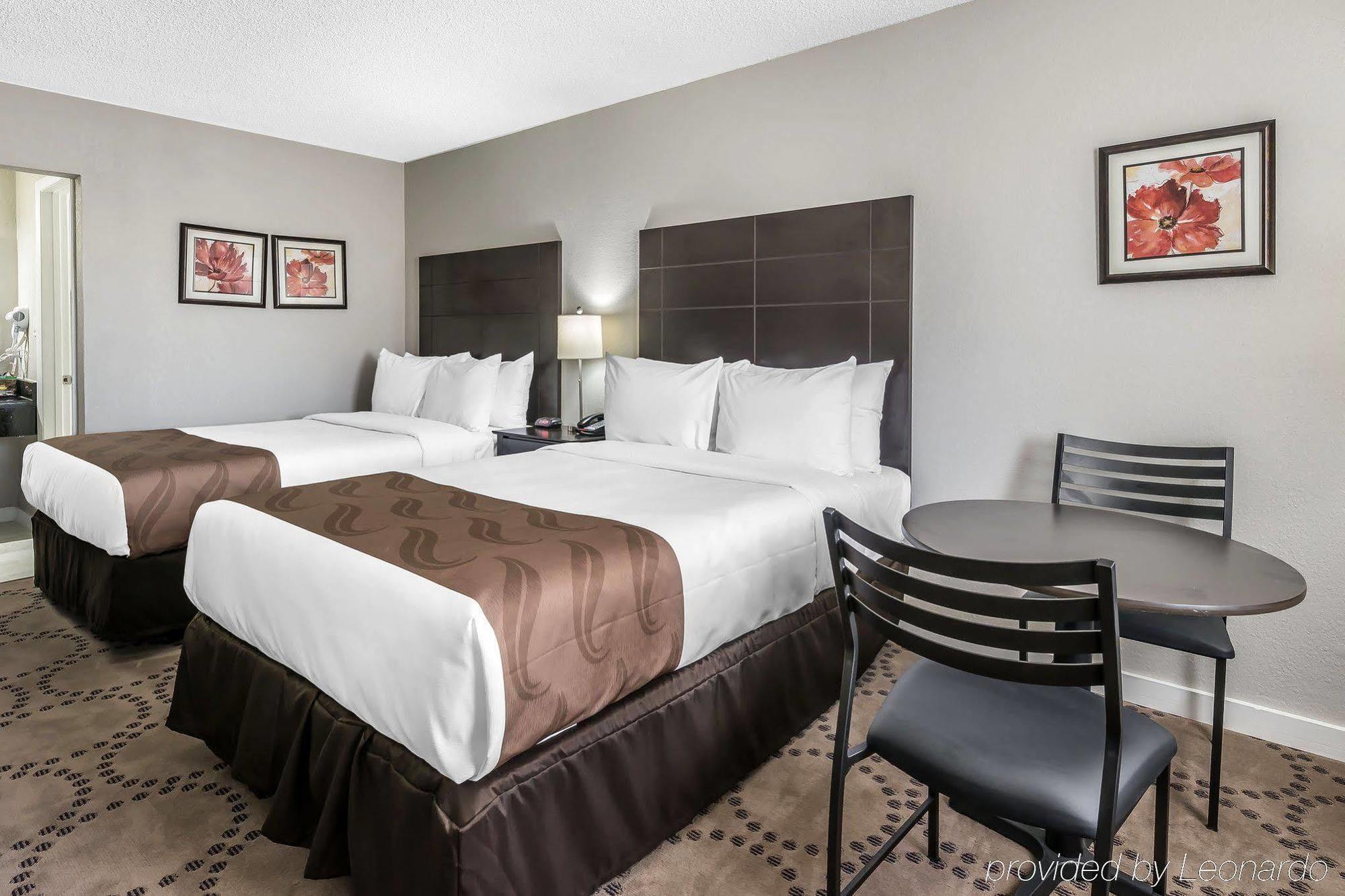 Quality Inn & Suites Kissimmee By The Lake 3* Four Corners