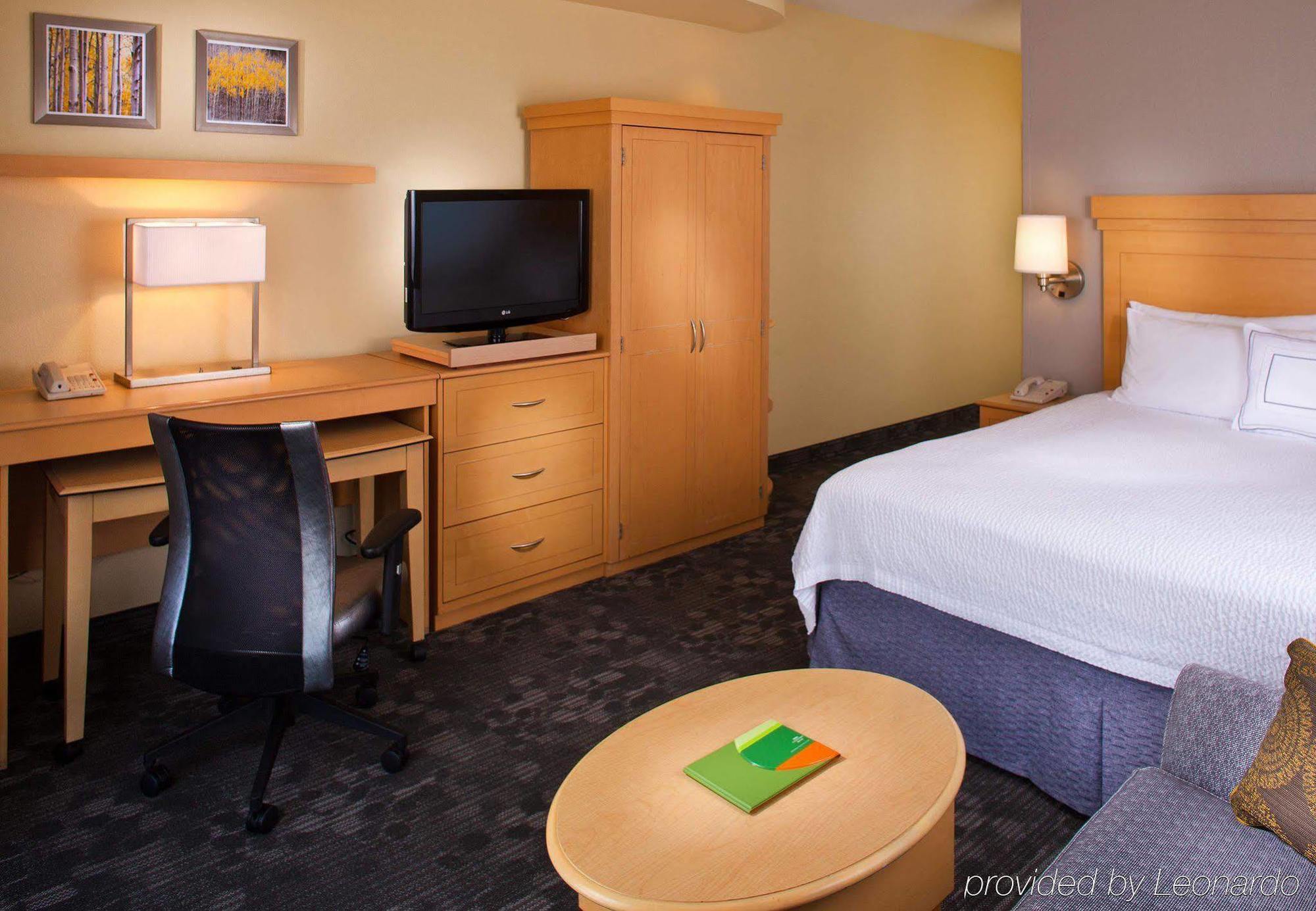 Hotel Courtyard By Marriott Sandestin At Grand Boulevard
