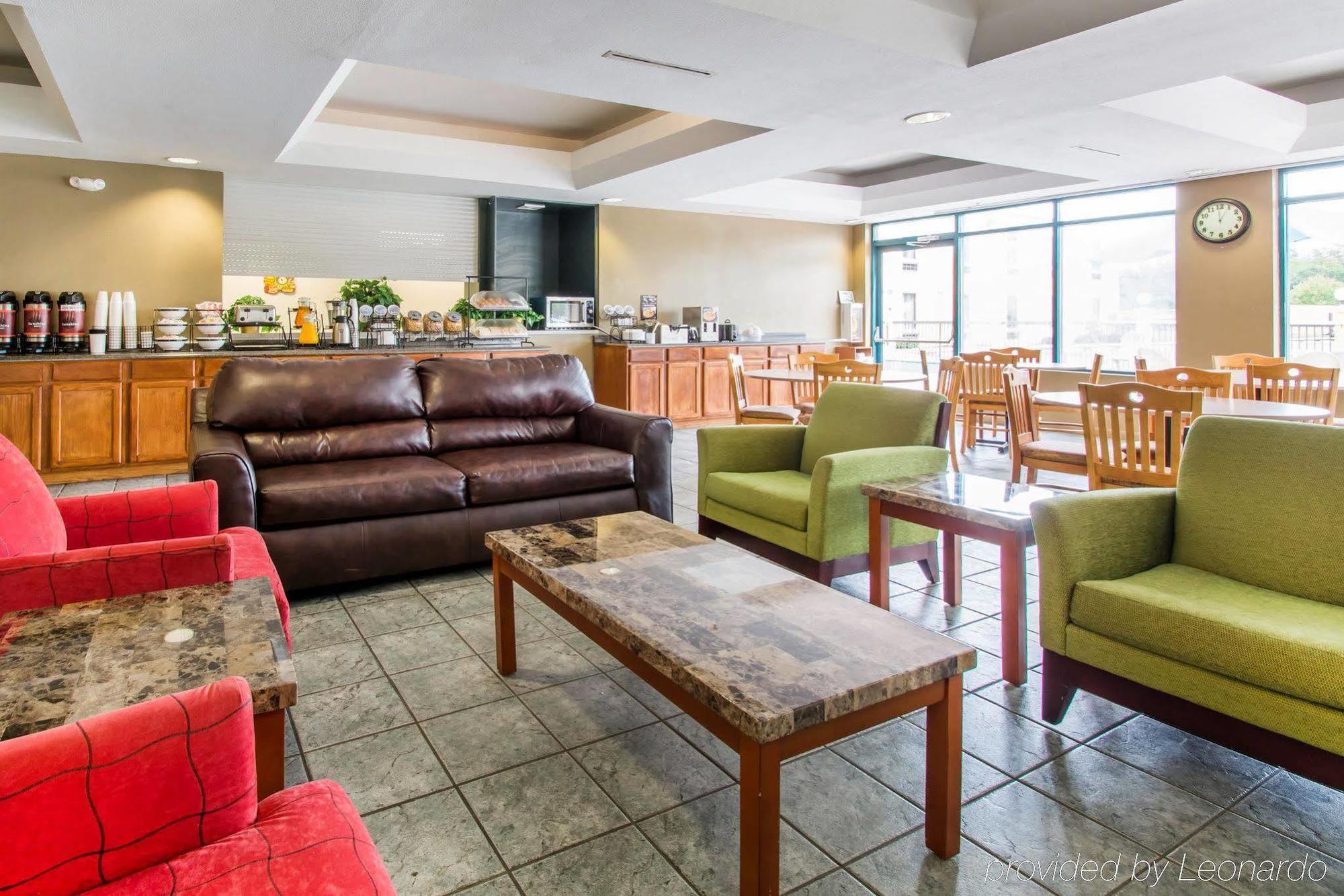 Inn Rodeway Wesley Chapel