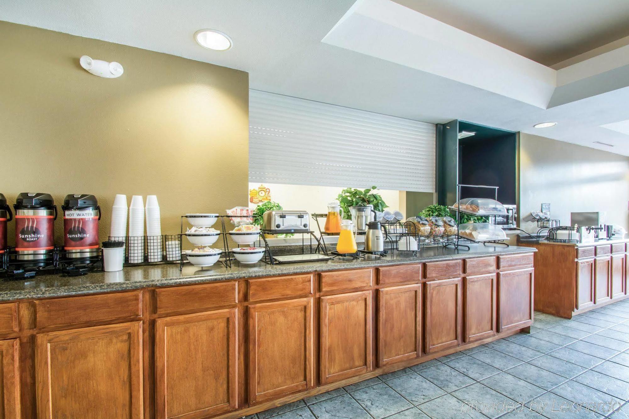 Rodeway 3* Wesley Chapel