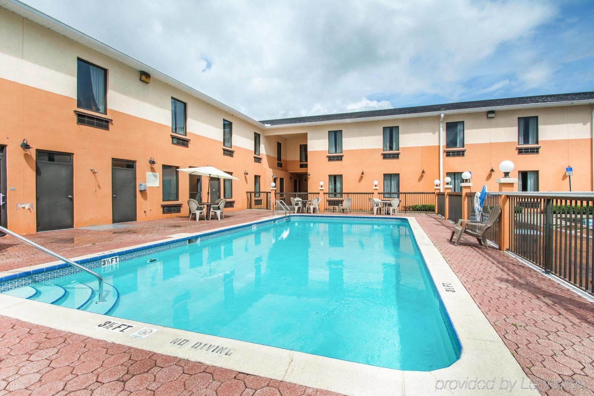 Rodeway Inn Wesley Chapel