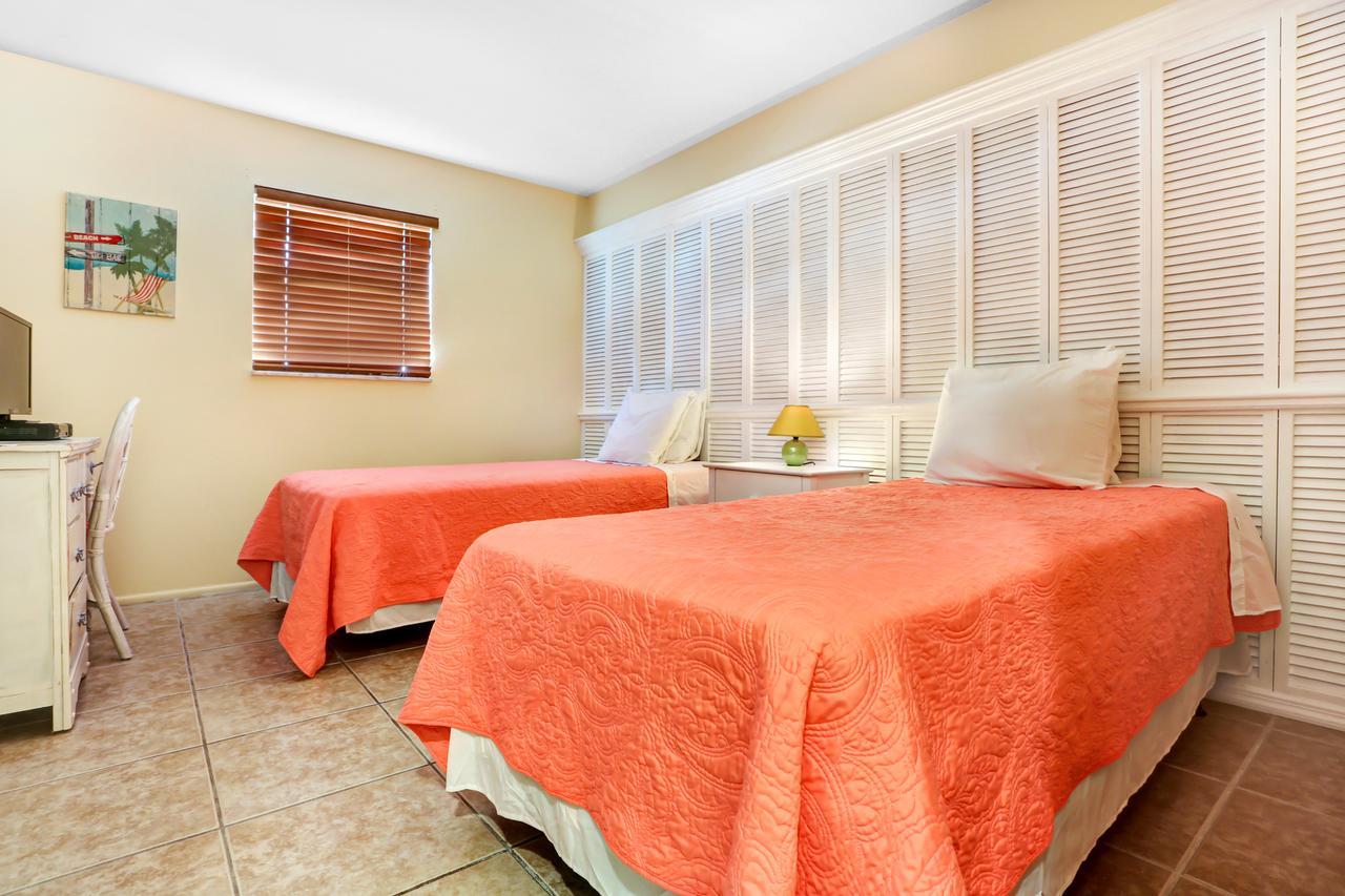 Fort Myers Beach Inn Inn *