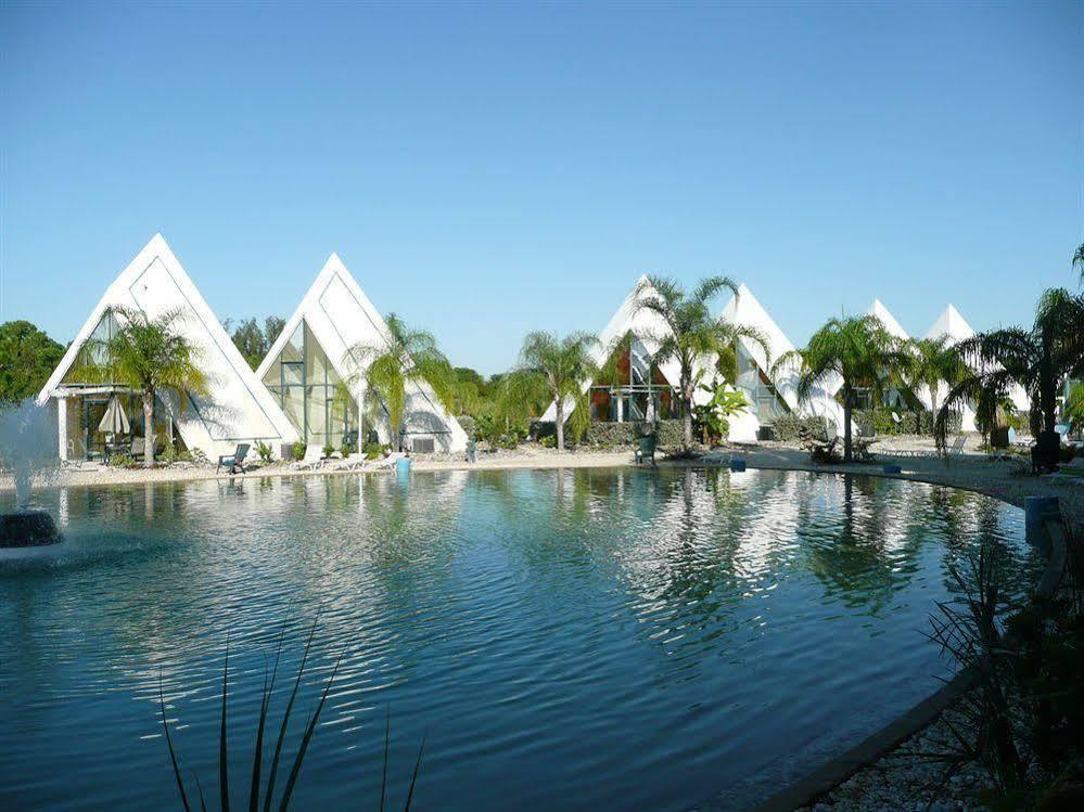 Pyramids In Florida 2*