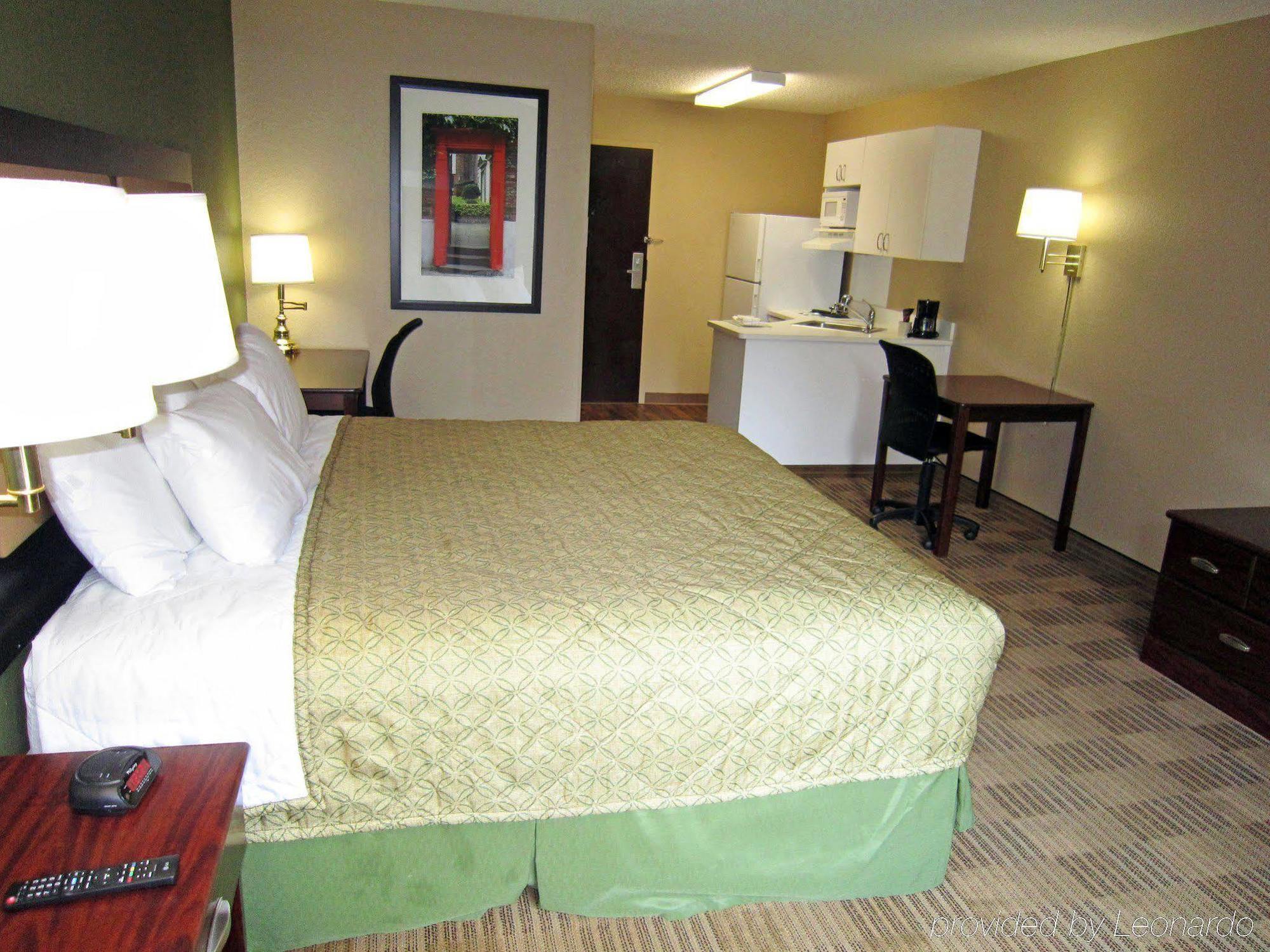Extended America Select - Tampa - North - Usf - Attractions Hotel Temple Terrace