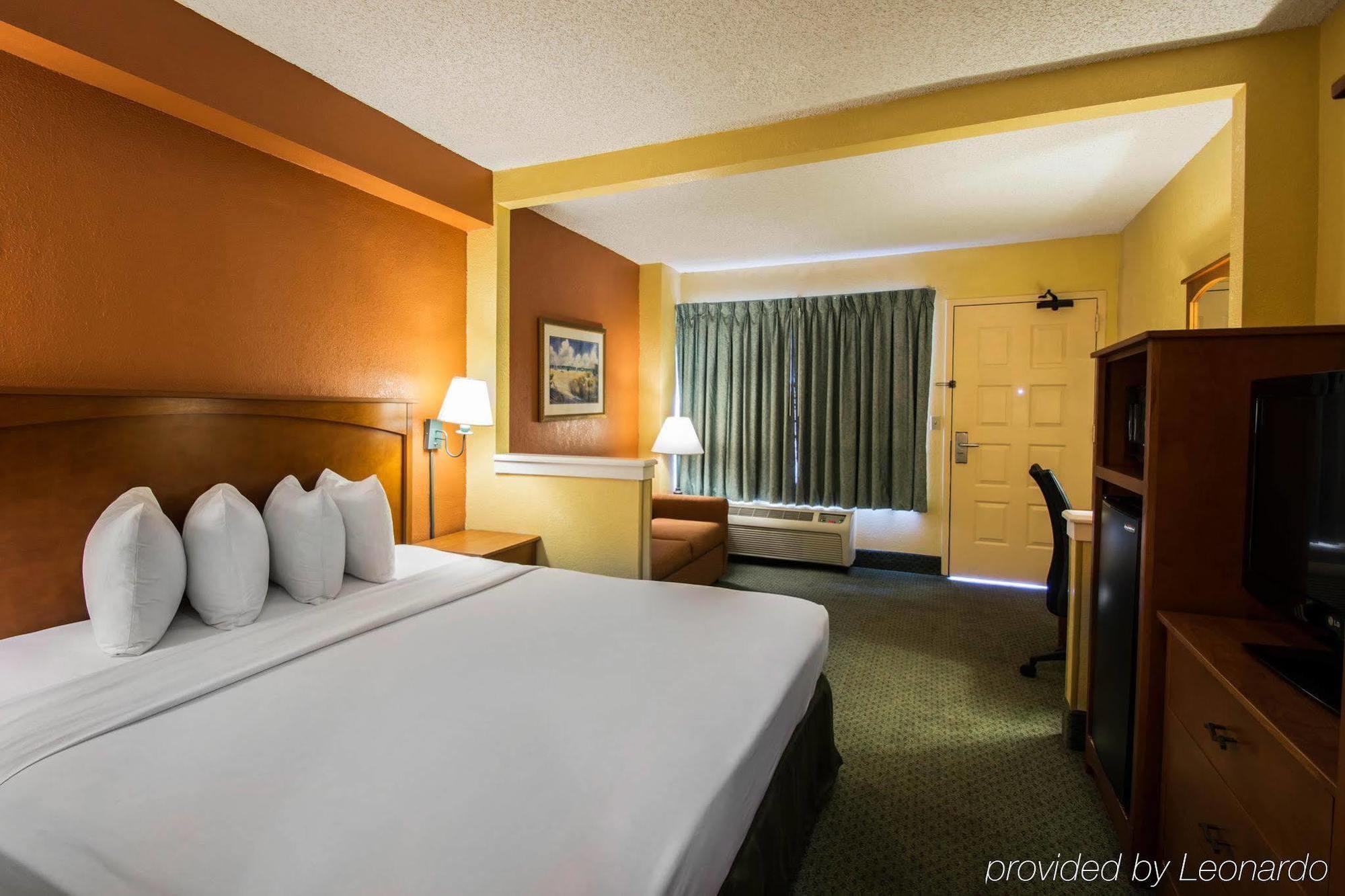 Boca Deerfield Beach; Surestay Collection By Bw