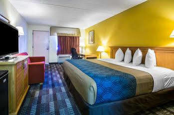 Red Roof Inn Jacksonville - Cruise Port