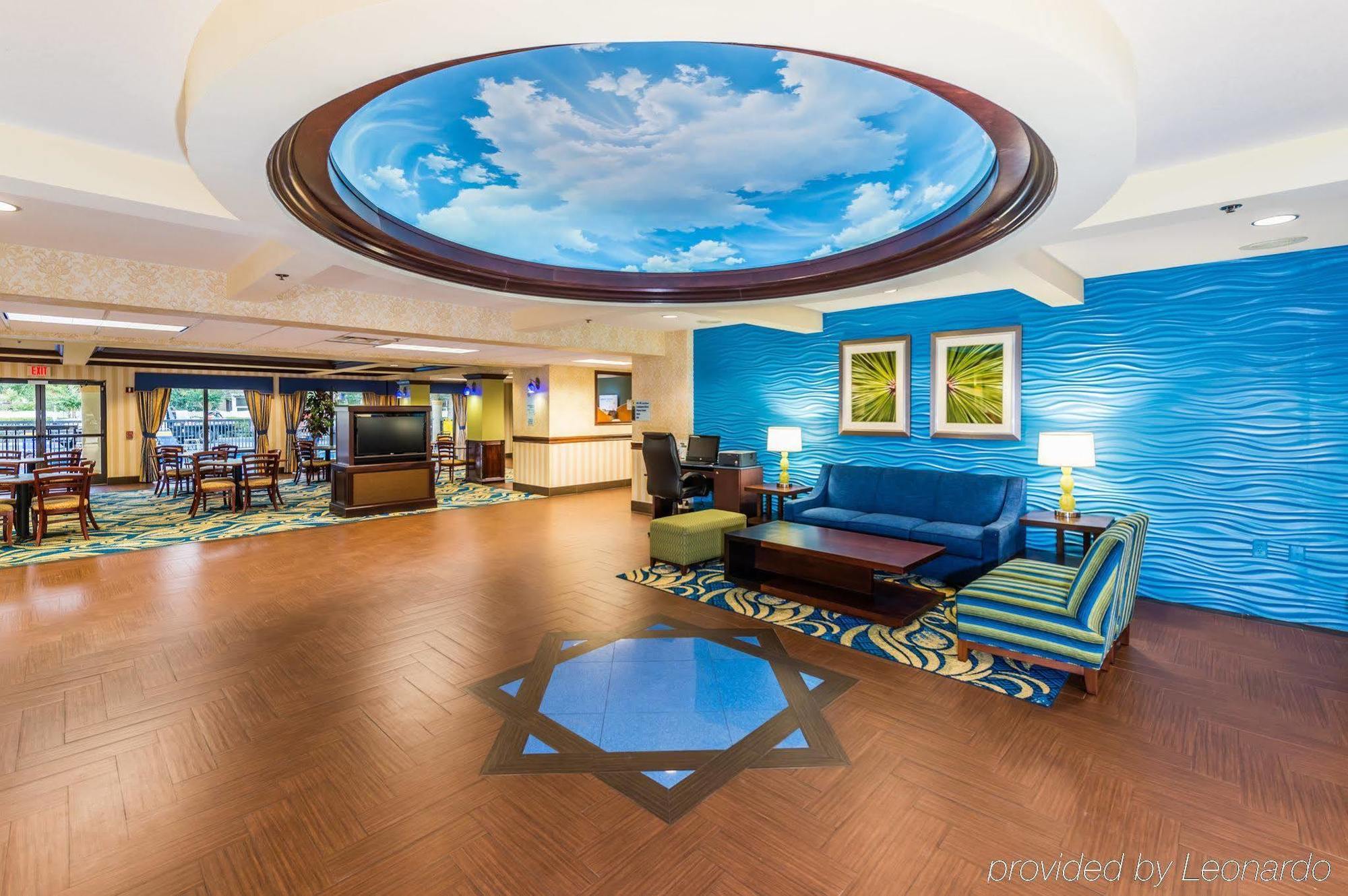 Hotel Express & Jacksonville-south By Ihg 3*