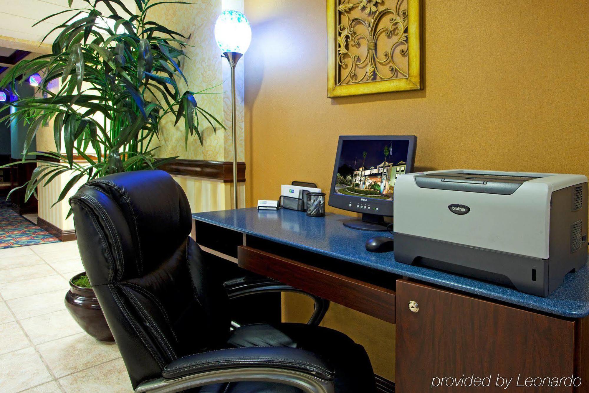 Express & Jacksonville-south By Ihg 3*