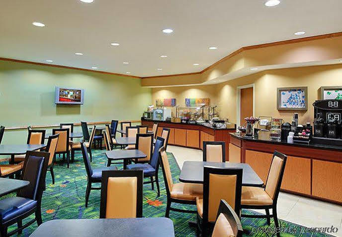 Hotel Fairfield And By Marriott Tampa North