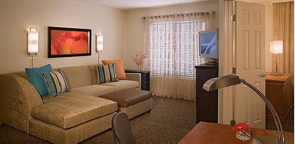 Hyatt House Miami Airport 3*