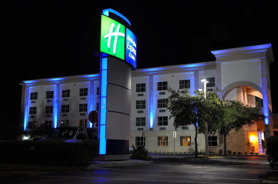 Hotel Express & Plant By Ihg Plant City