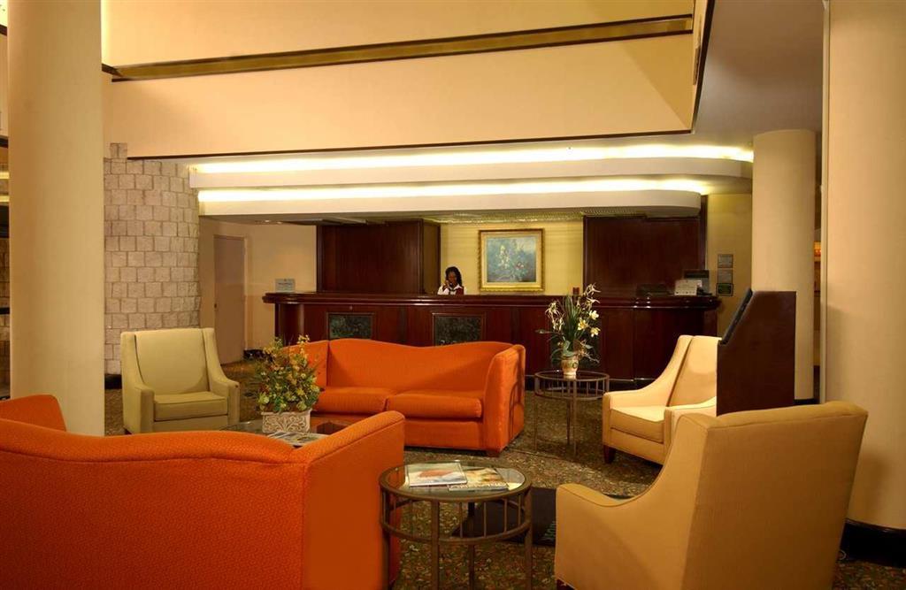 Embassy By Hilton Orlando International Drive Icon Park 3*