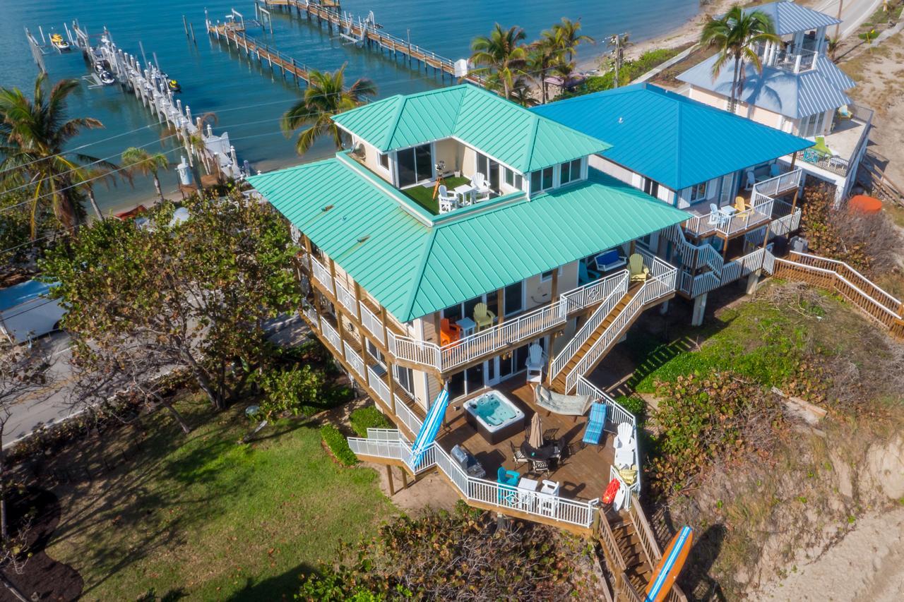 Ocean-To-River Beach-House Motel
