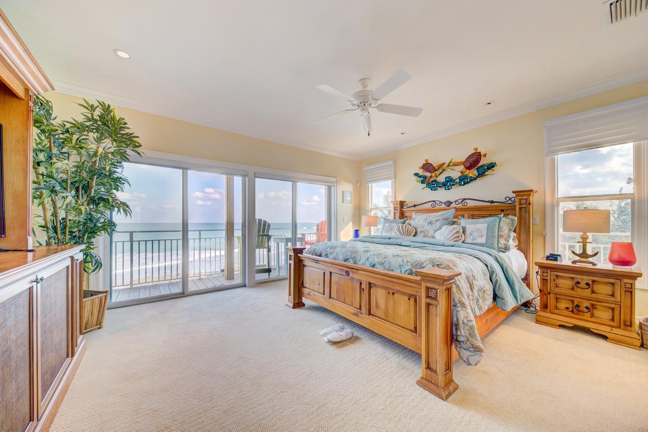 Ocean-To-River Beach-House Motel
