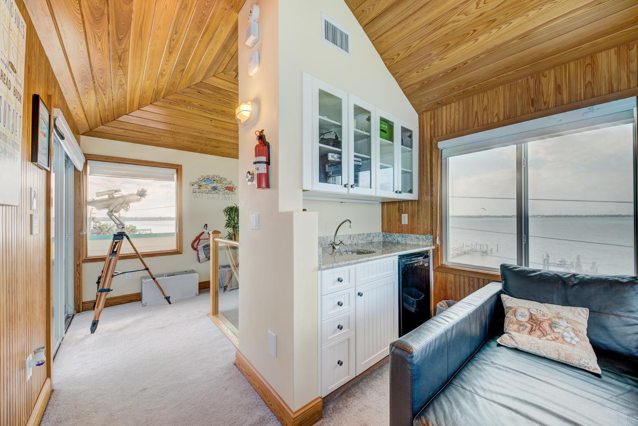 Ocean-To-River Beach-House *