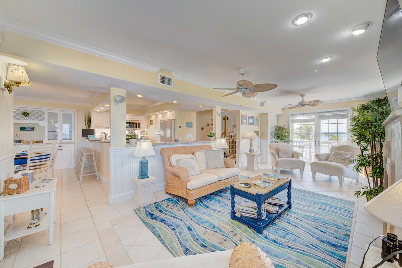 Motel Ocean-To-River Beach-House *