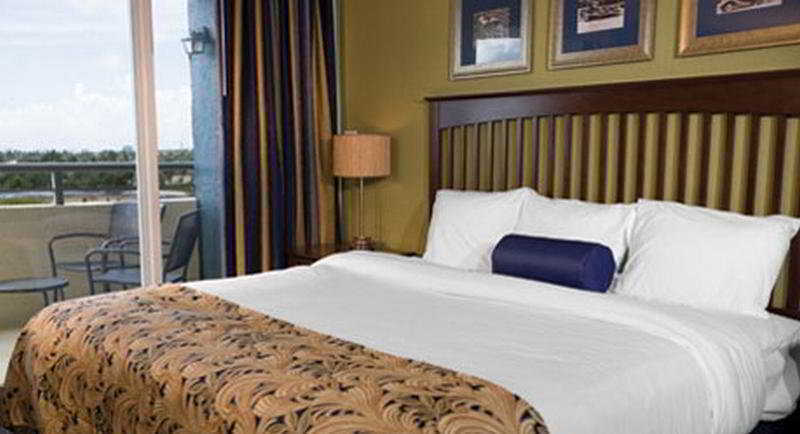 Club Wyndham Santa Barbara Pompano Beach