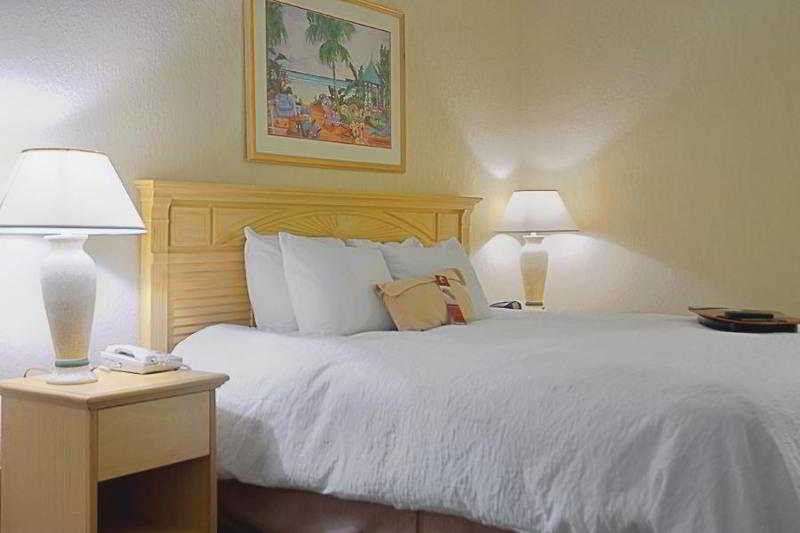 Hampton Lauderdale Hotel