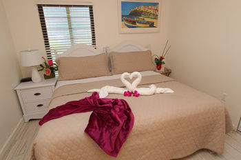 Club By Rva Longboat Key