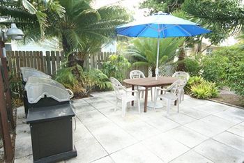 Inn Sandpiper - Florida 2*