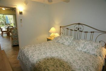 Sandpiper - Florida Inn Longboat Key