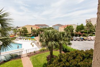 Hotel Dolphin Point By Isle 3*