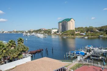 Dolphin Point By Isle