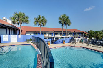 Beachside Hotel Destin