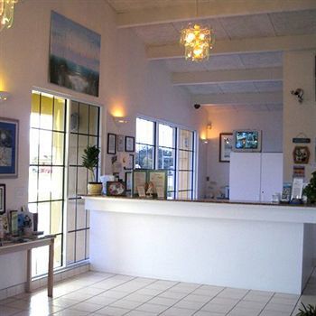 Gables Motel 2*