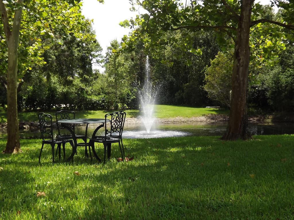 Saratoga Villas- Near Resort