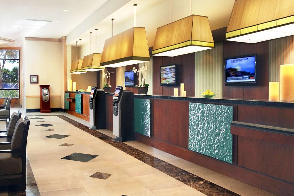 Hyatt Regency Riverfront