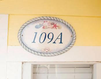 Anna Maria Beach Cottages Hotel
