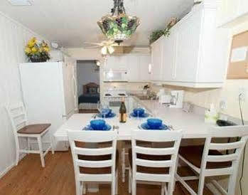 Hotel Anna Maria Beach Cottages Anna Maria