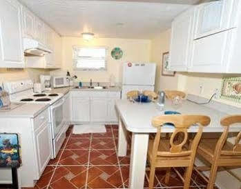 Anna Maria Beach Cottages Hotel Anna Maria