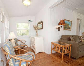 Anna Maria Beach Cottages Hotel Anna Maria
