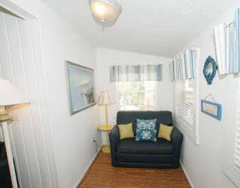 Hotel Anna Maria Beach Cottages